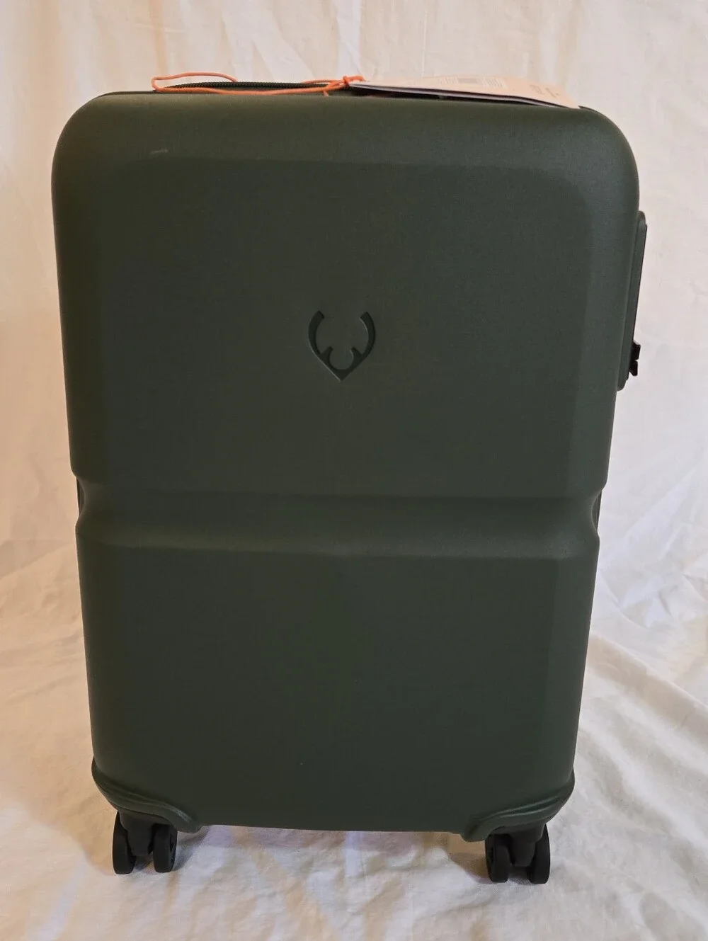 NWT Antler Single Stripe Expandable Carry-on Spinner Antler Green